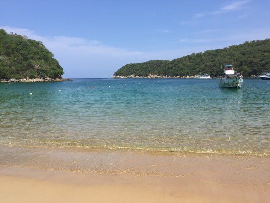 Mercado de artesanias de Santa Cruz Huatulco